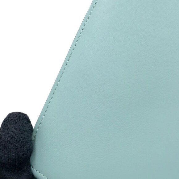 LOUIS VUITTON LV vertical wallet Taurillon Leather Galet - Picture 8 of 16